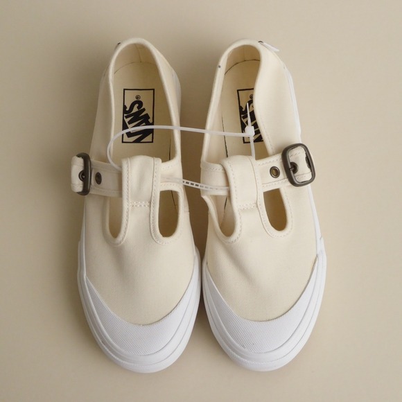 NEW Vans Style 93 Mary Jane Sneakers Shoes Buckle Cream White Canvas Womens 7.5 - Picture 2 of 7